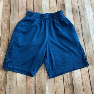 C9 by Champion men’s athletic shorts | size small